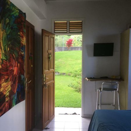 Apartament Le Repaire Des Caraibes Trois-Rivières Zewnętrze zdjęcie