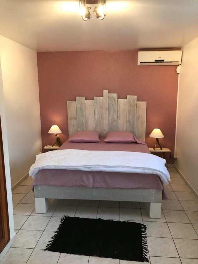 Apartament Le Repaire Des Caraibes Trois-Rivières Zewnętrze zdjęcie